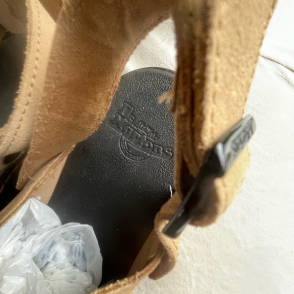 Dr. Marten's Beige Carlson Suede Casual Sling back Mules Men's 8 new - Picture 4 of 7